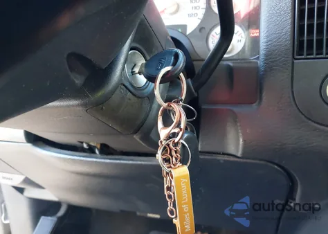 2003 Dodge Ram 1500 Slt/Laramie/St from USA, damaged, VIN 1D7HU18N43J593590